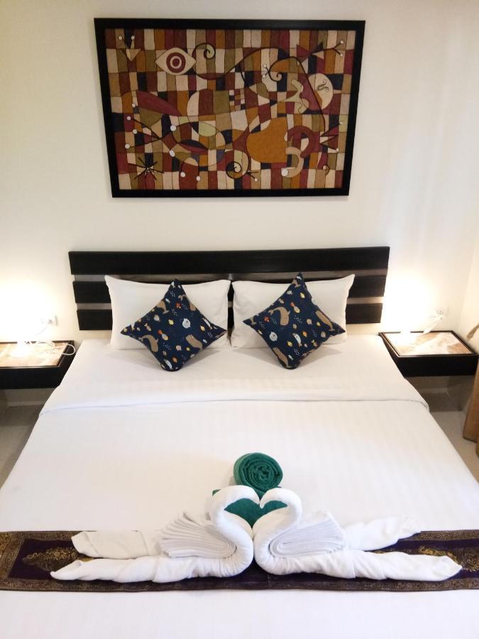 Seacono Front Hotell